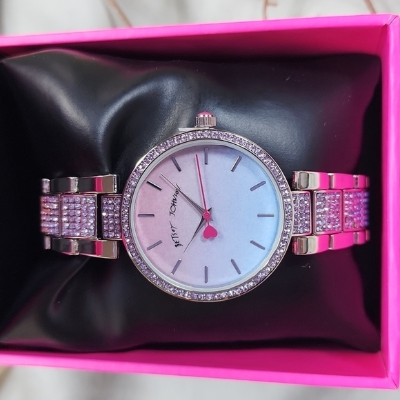 Accessories - NWT BETSEY JOHNSON WATCH